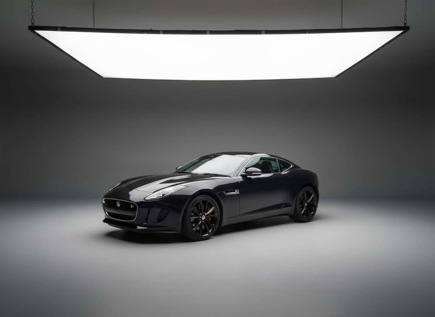 Used Jaguar F-Type 2016 for sale - 77406119: Photo 2