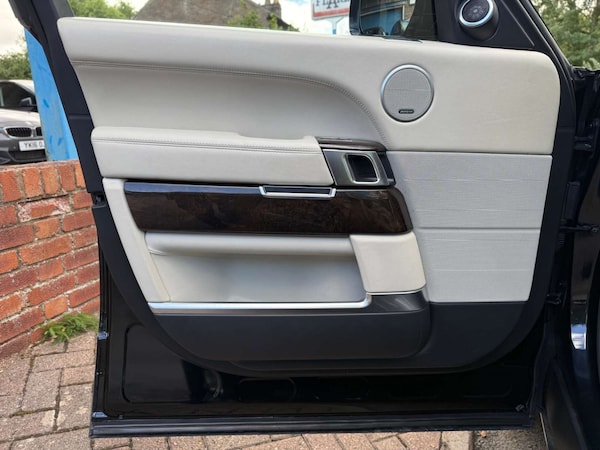 Used Land Rover Range Rover 2015 for sale - 75245142: Photo 57