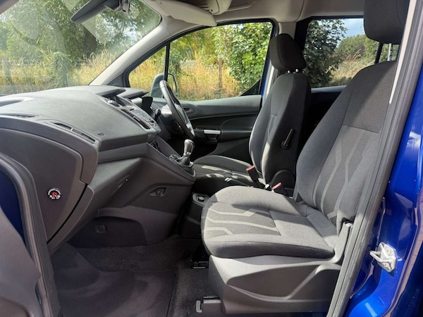Used Ford Tourneo Connect 2016 for sale - 75304952: Photo 11
