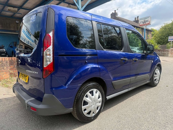 Used Ford Tourneo Connect 2016 for sale - 75304952: Photo 18