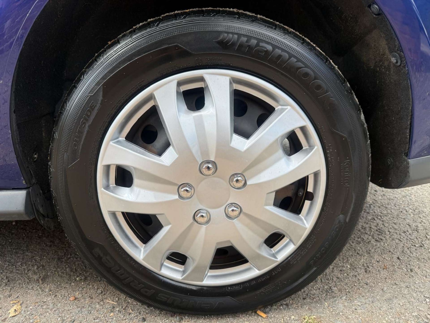 Vehicle 27