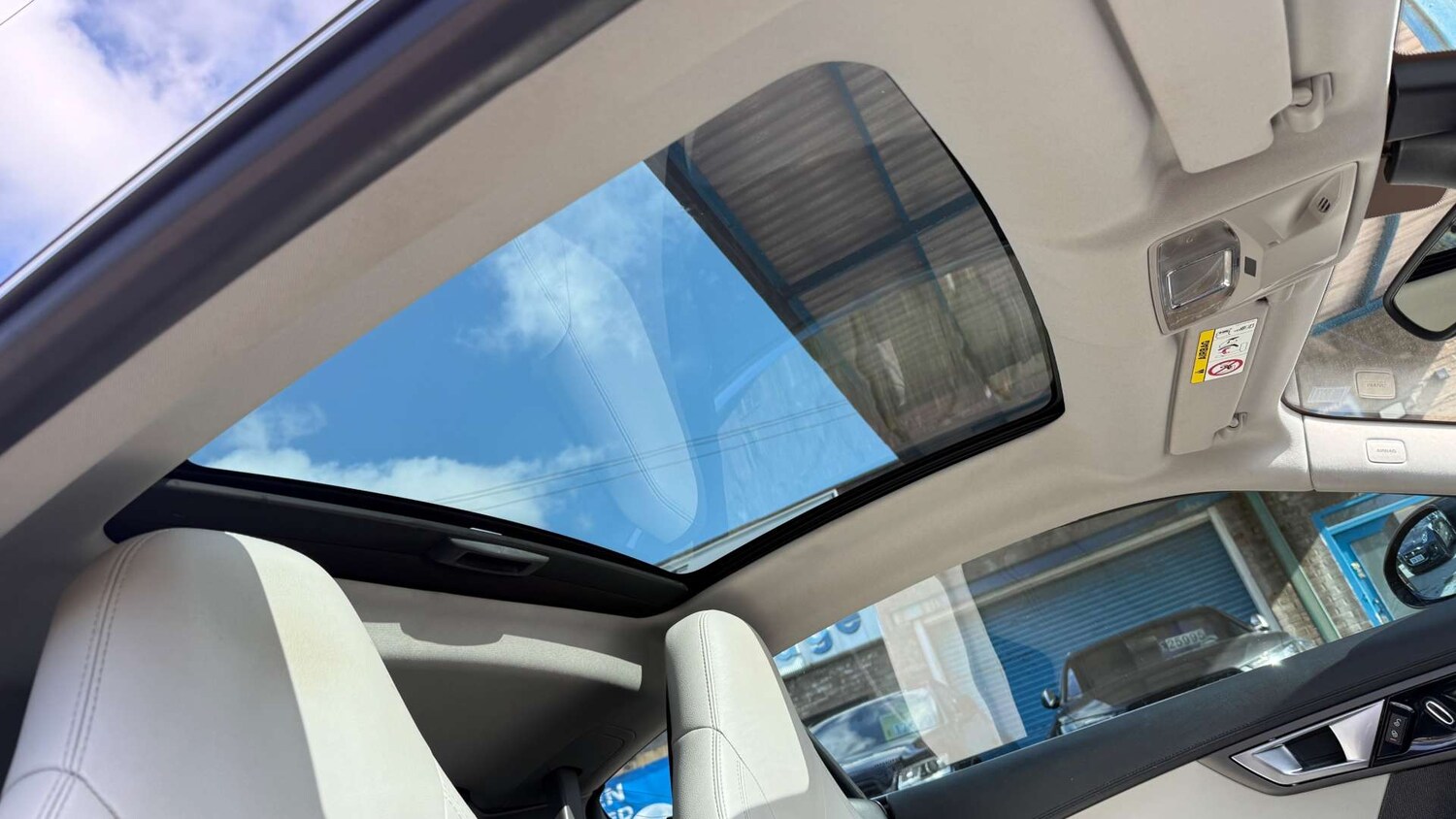 Used Jaguar F-Type 2014 for sale - 78053782: Photo 7