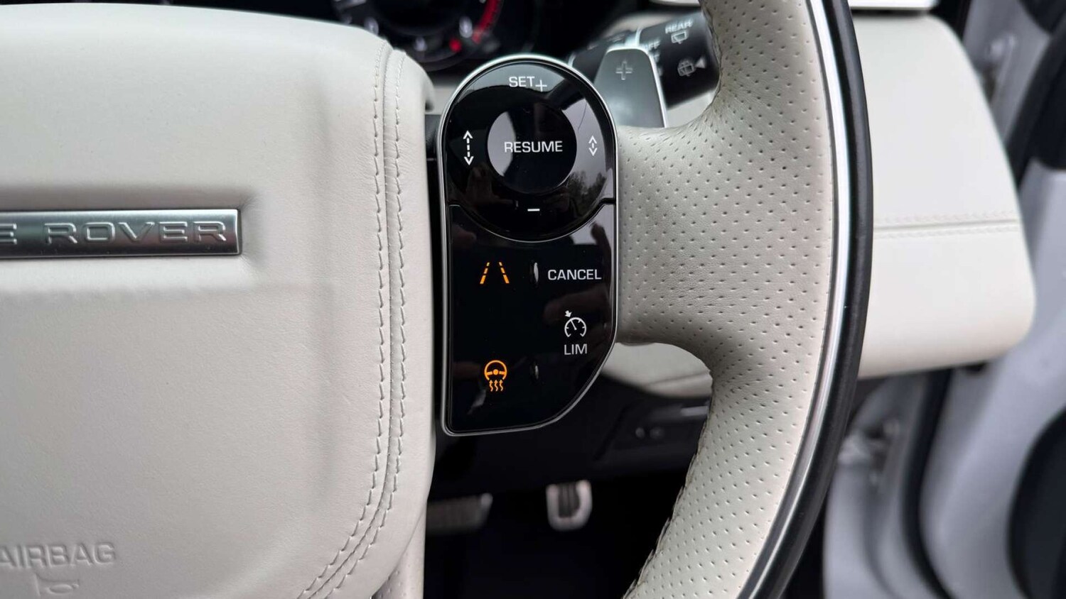 Used Land Rover Range Rover Velar 2017 for sale - 77632633: Photo 54