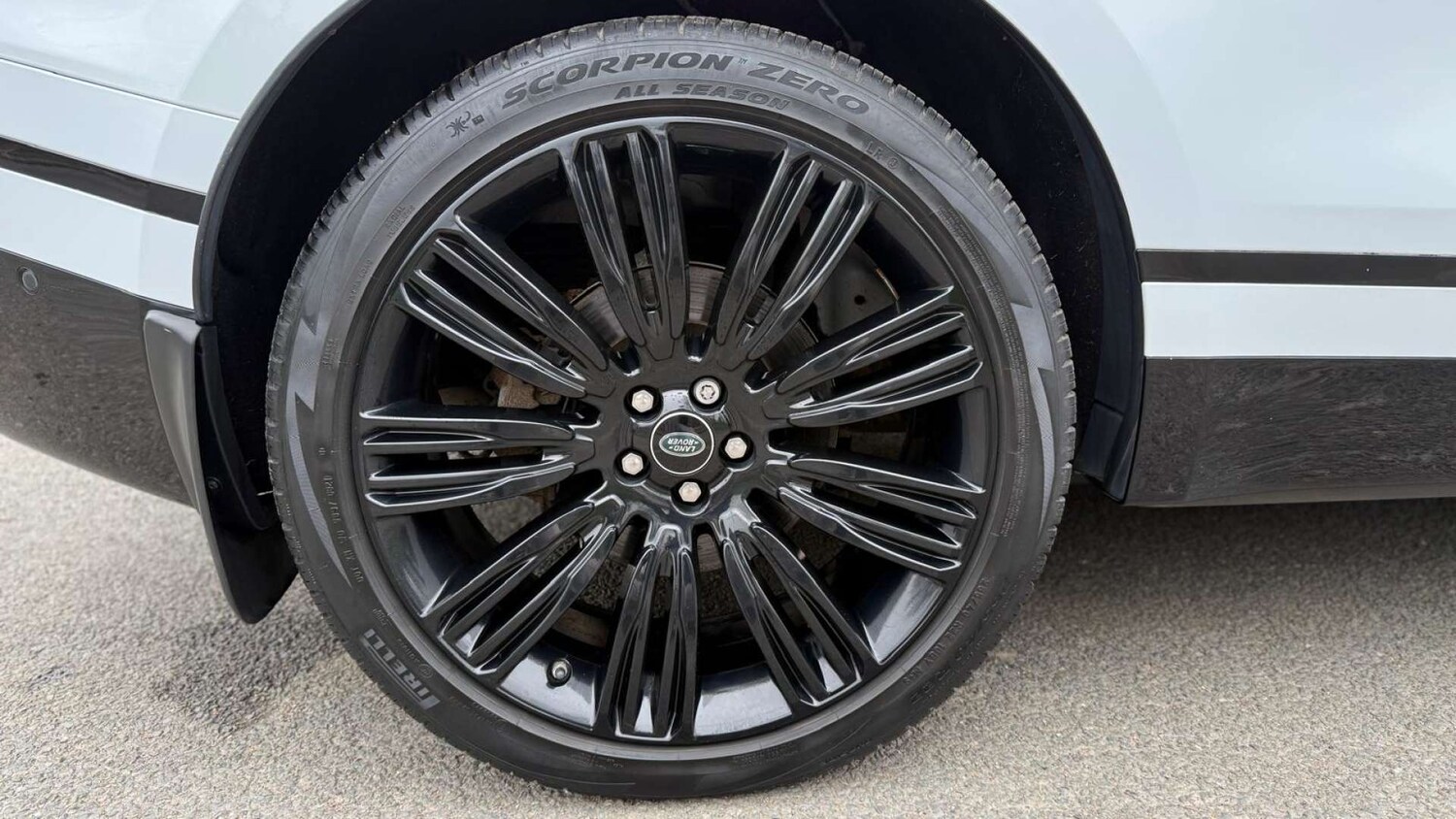 Used Land Rover Range Rover Velar 2017 for sale - 77632633: Photo 58