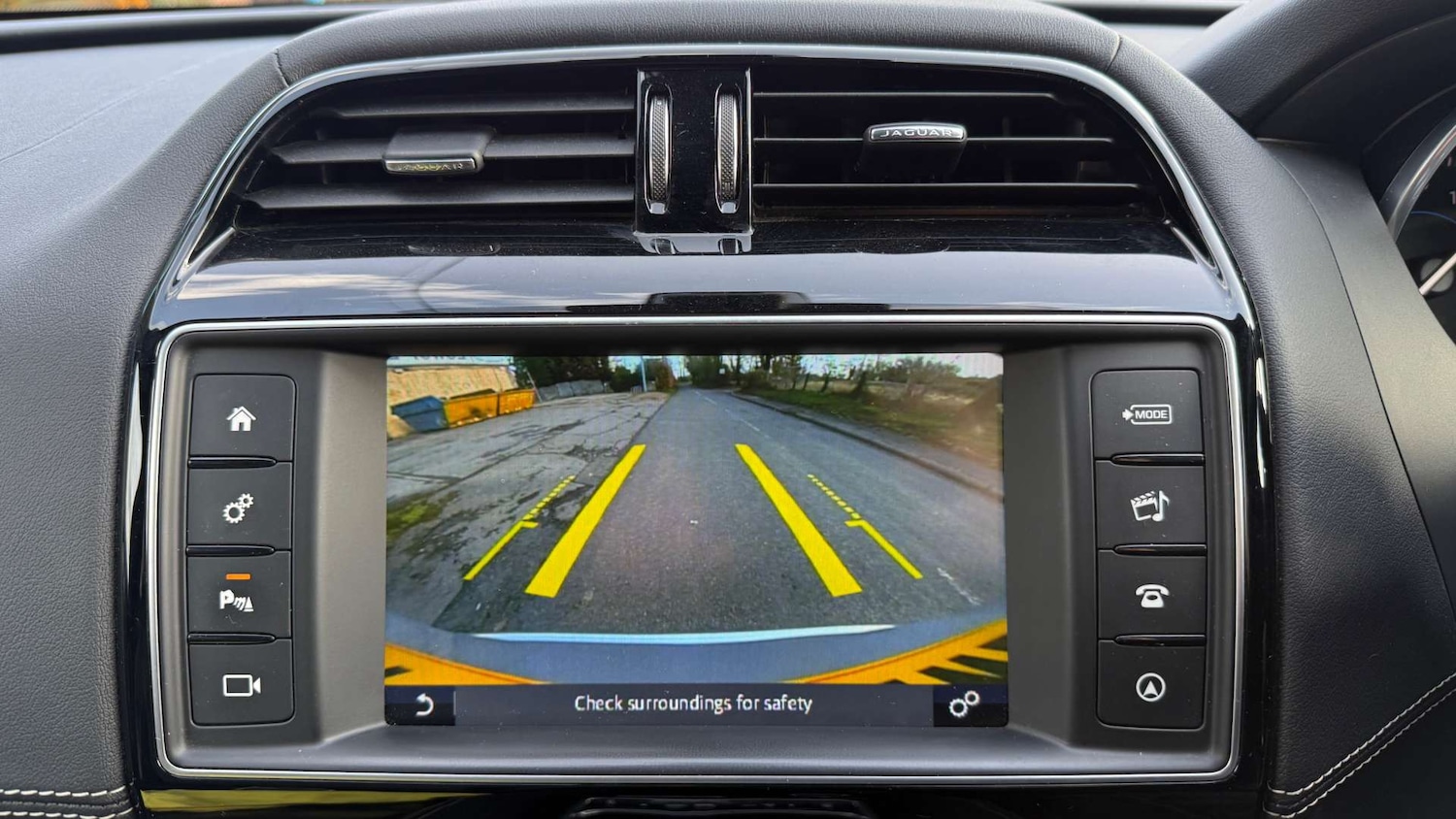 Used Jaguar F-Pace 2017 for sale - 77558210: Photo 20