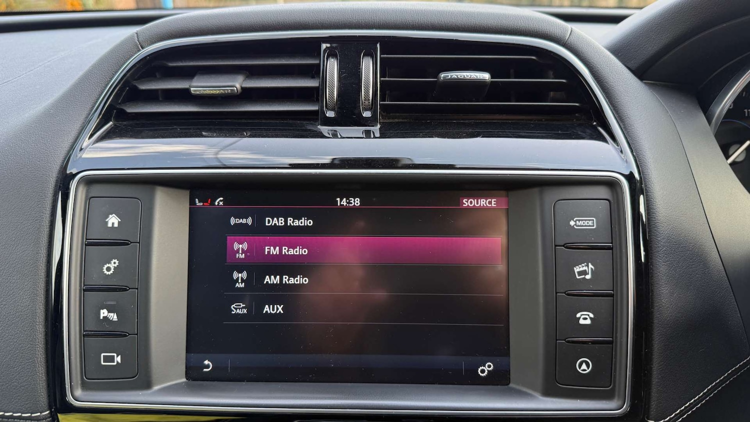 Used Jaguar F-Pace 2017 for sale - 77558210: Photo 27