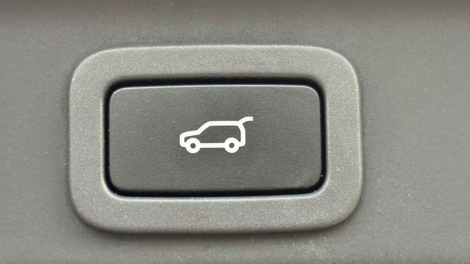 Used Jaguar F-Pace 2017 for sale - 77558210: Photo 34