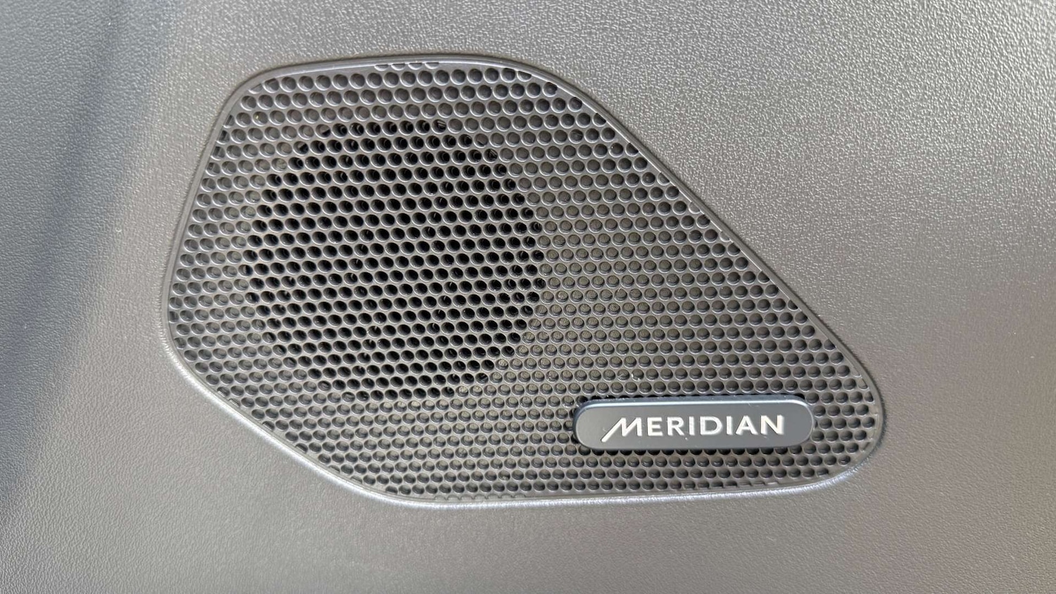 Used Jaguar F-Pace 2017 for sale - 77558210: Photo 36