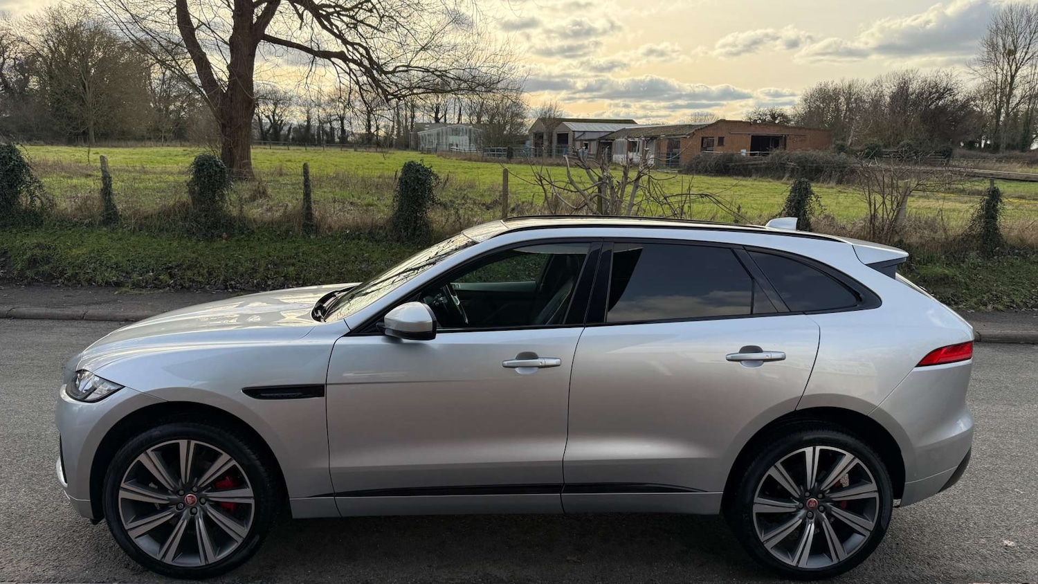 Used Jaguar F-Pace 2017 for sale - 77558210: Photo 46