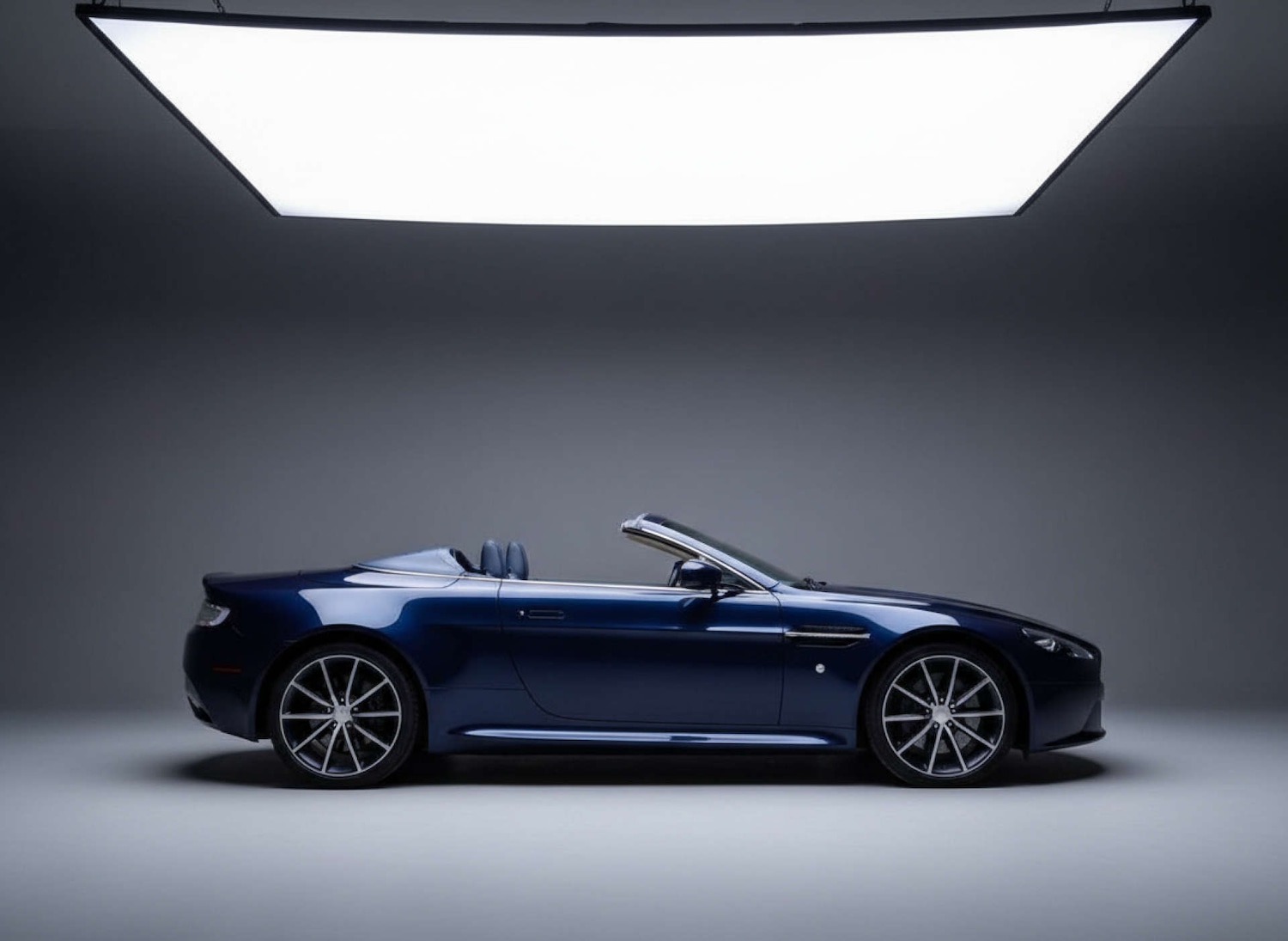 Used Aston Martin Vantage 2008 for sale - 77299416: Photo 17