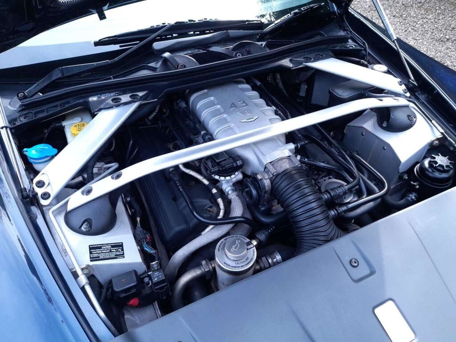 Used Aston Martin Vantage 2008 for sale - 77299416: Photo 31