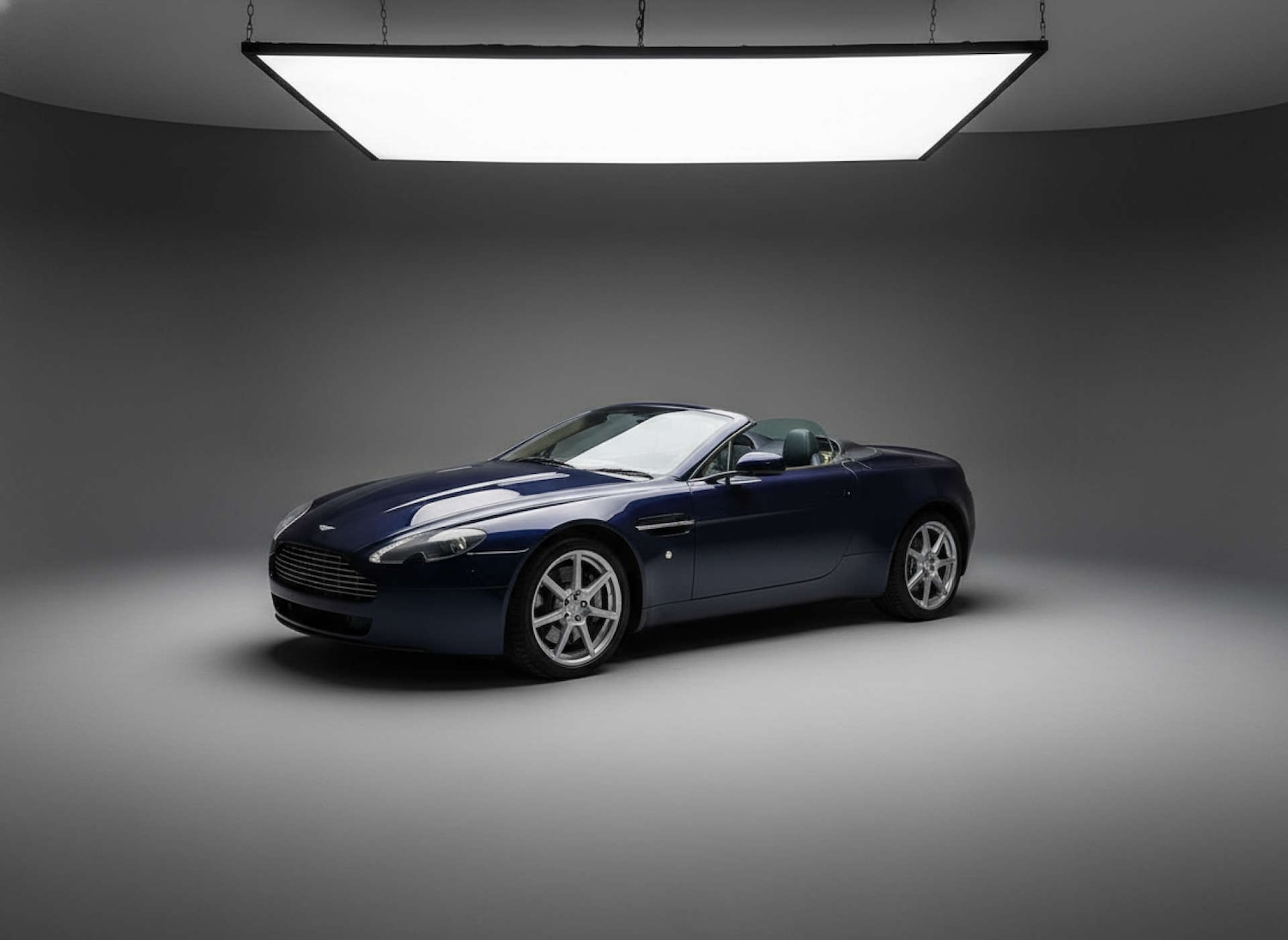 Used Aston Martin Vantage 2008 for sale - 77299416: Photo 7