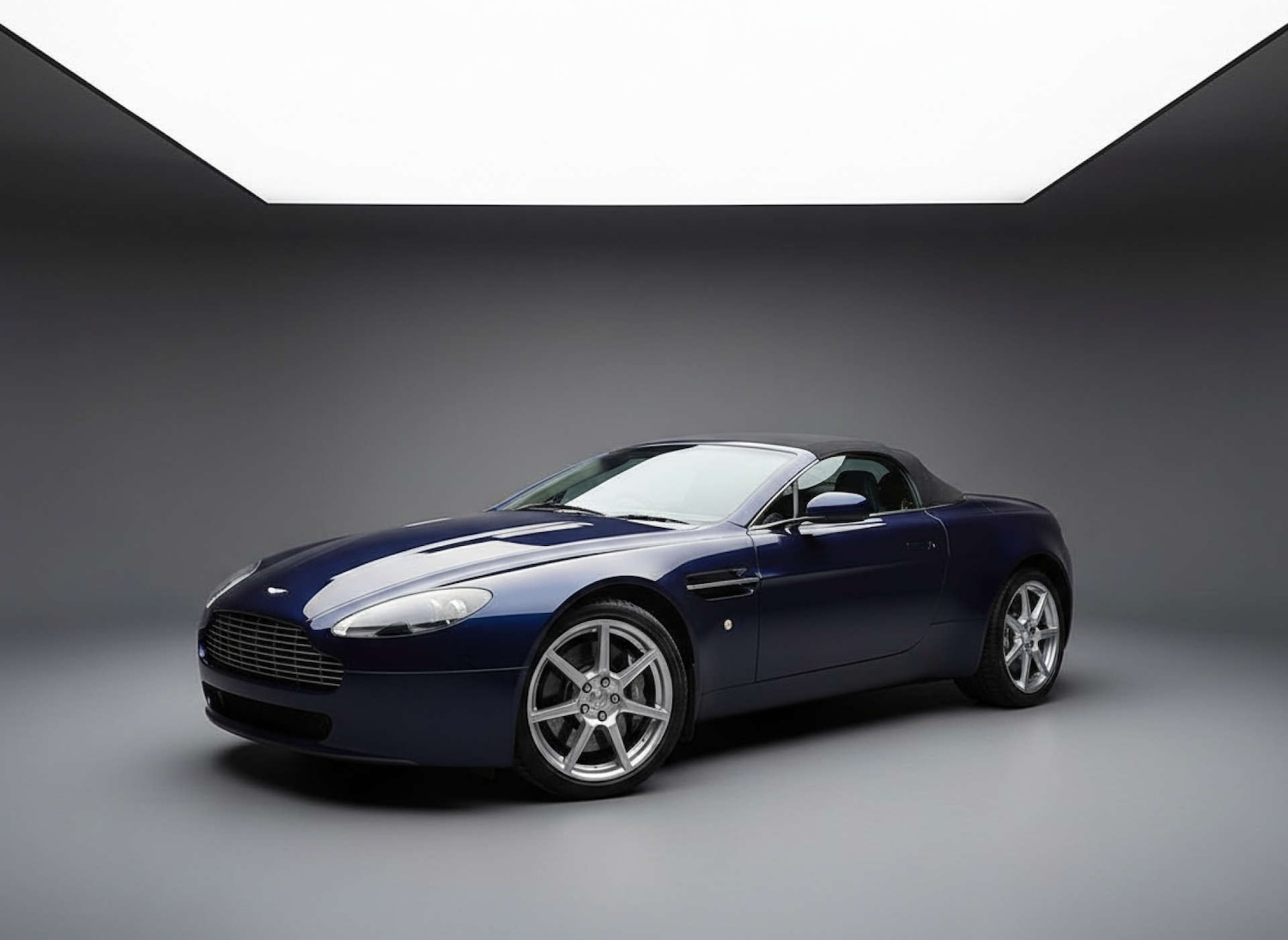 Used Aston Martin Vantage 2008 for sale - 77299416: Photo 9
