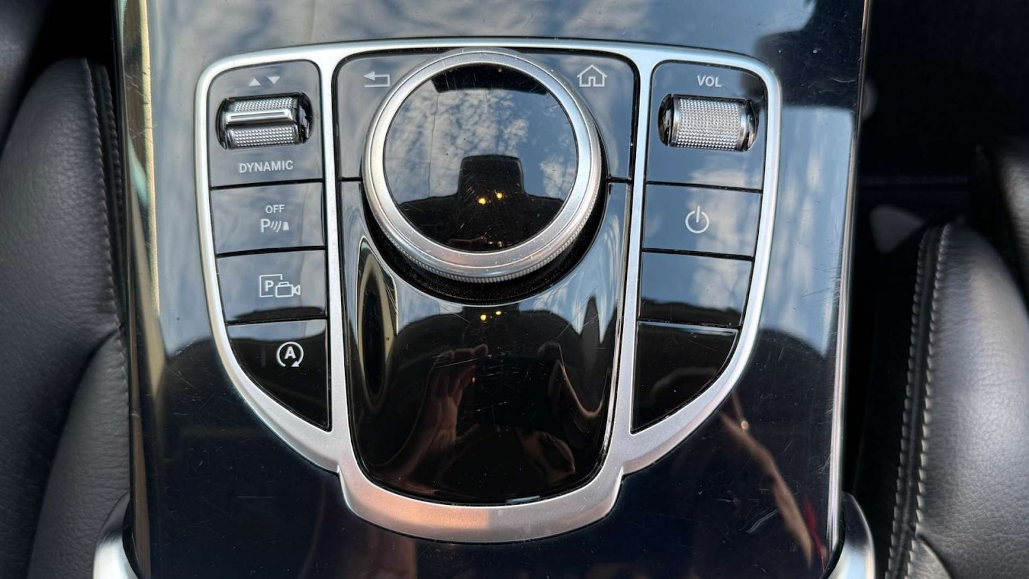 Used Mercedes-Benz C Class 2020 for sale - 76465940: Photo 31