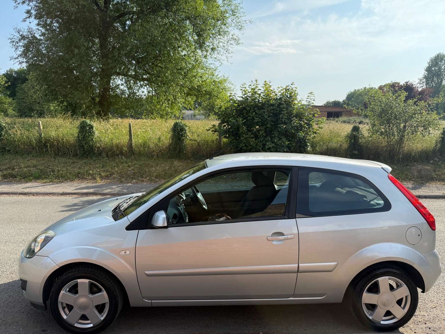 Vehicle 29