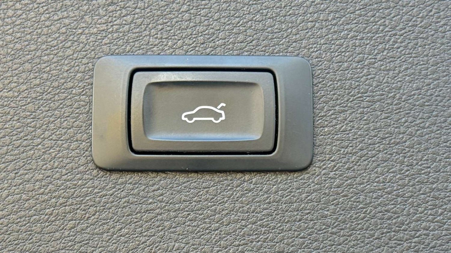 Used Audi Q5 2017 for sale - 76391882: Photo 31