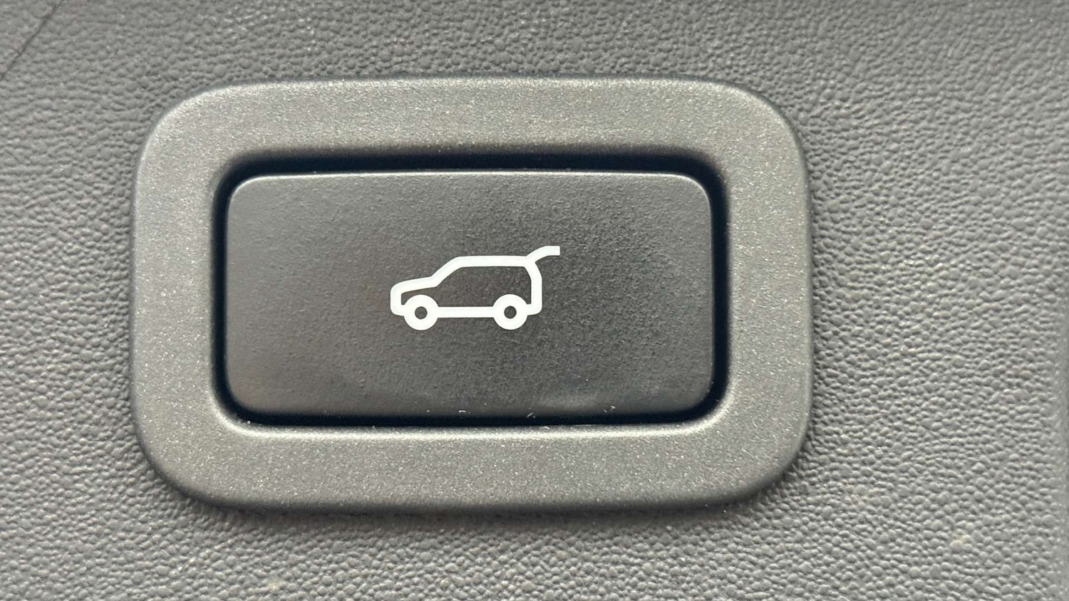 Used Land Rover Discovery Sport 2019 for sale - 76959838: Photo 29