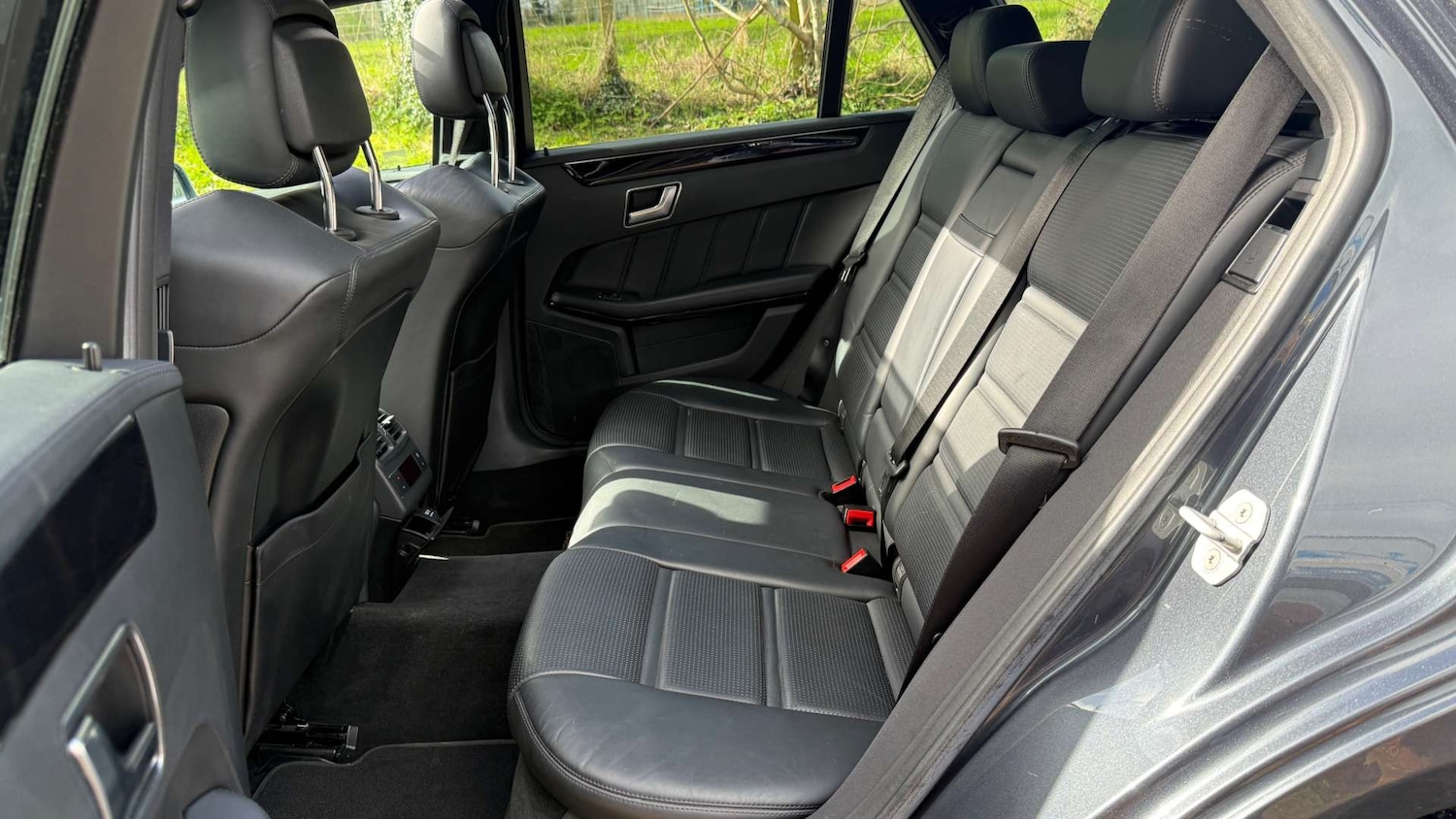 Used Mercedes-Benz E Class 2015 for sale - 78064655: Photo 12