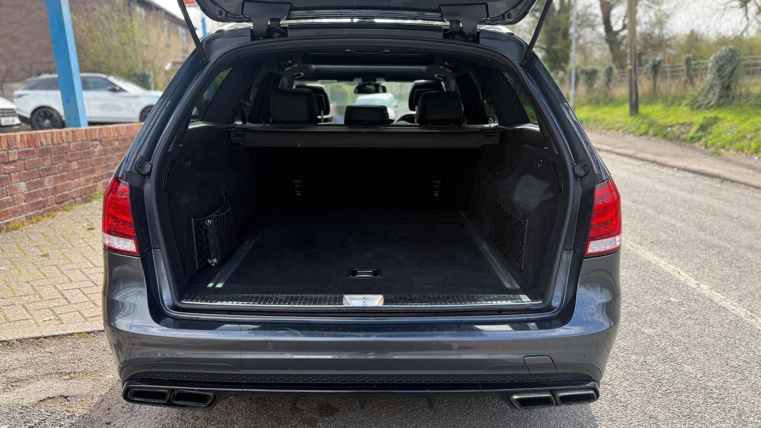 Used Mercedes-Benz E Class 2015 for sale - 78064655: Photo 14