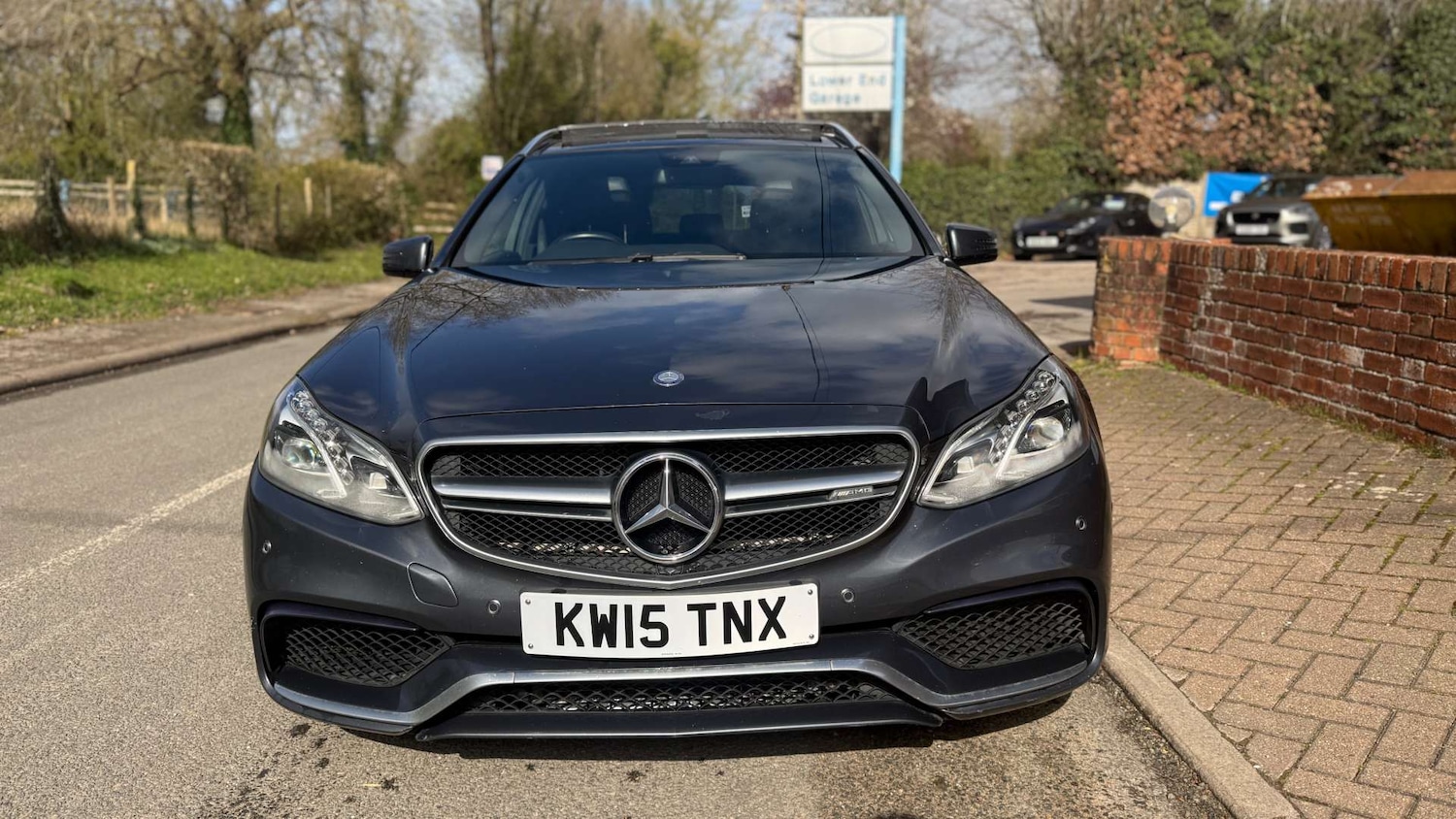 Used Mercedes-Benz E Class 2015 for sale - 78064655: Photo 2