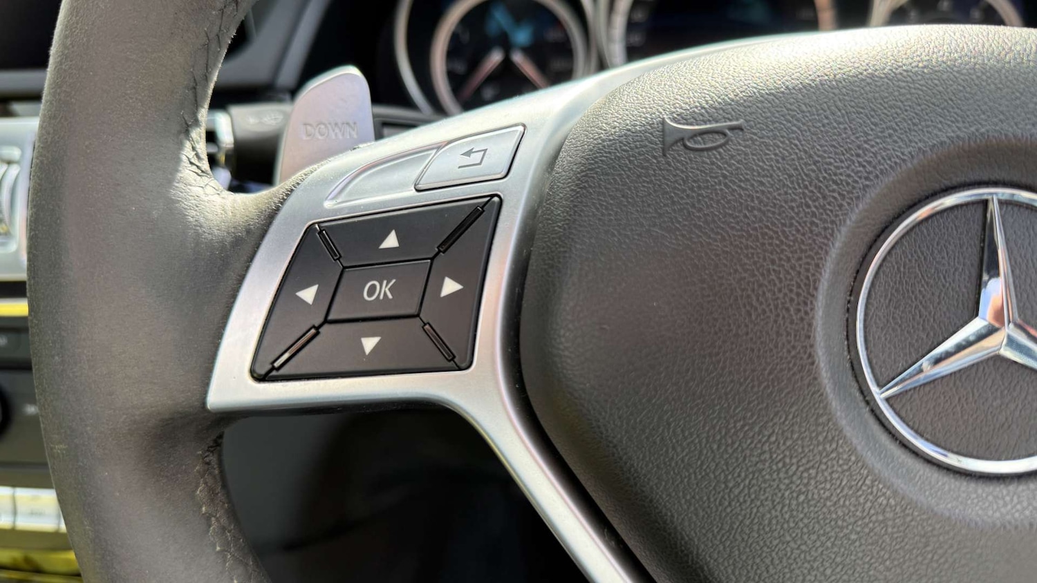 Used Mercedes-Benz E Class 2015 for sale - 78064655: Photo 25