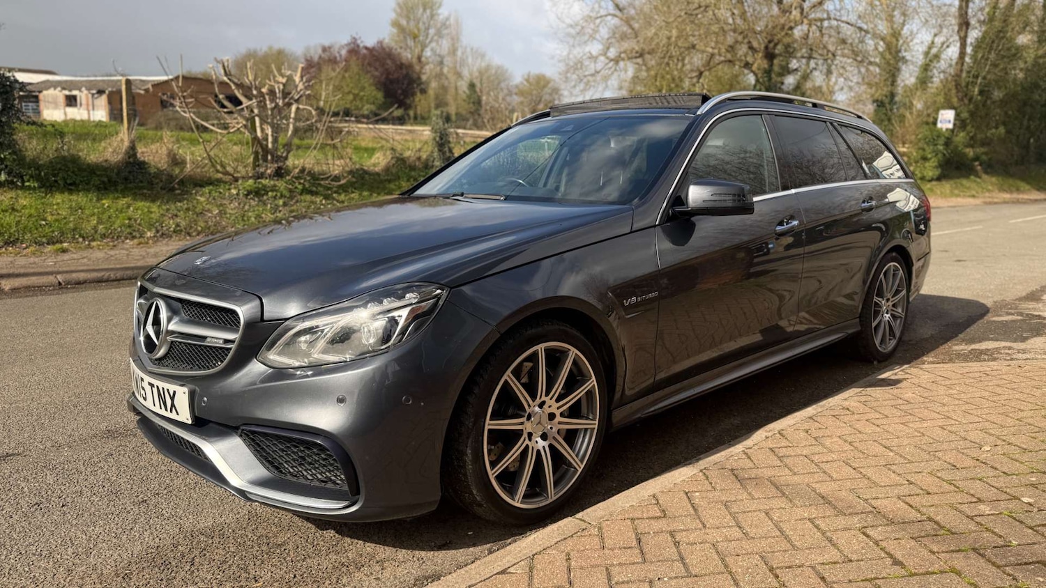 Used Mercedes-Benz E Class 2015 for sale - 78064655: Photo 3