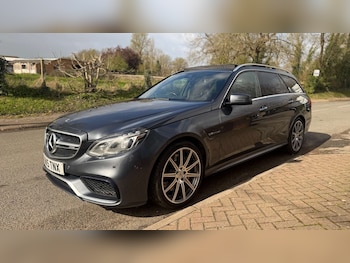 Used Mercedes-Benz E Class 2015 for sale - 78064655: Photo