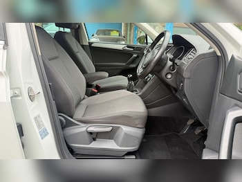 Used Volkswagen Tiguan 2018 for sale - 79111839: Photo