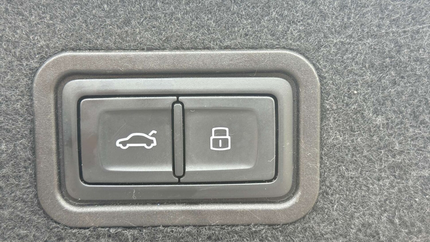 Used Audi A8 2016 for sale - 77984235: Photo 34