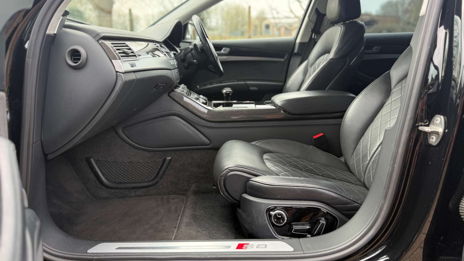 Used Audi A8 2016 for sale - 77984235: Photo 7