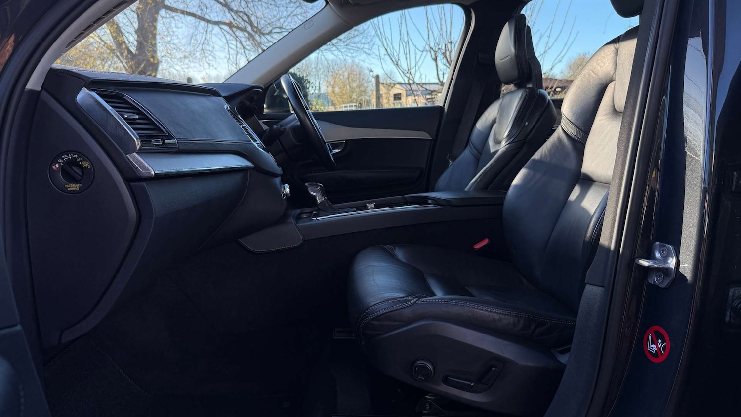 Used Volvo XC90 2015 for sale - 76757117: Photo 11