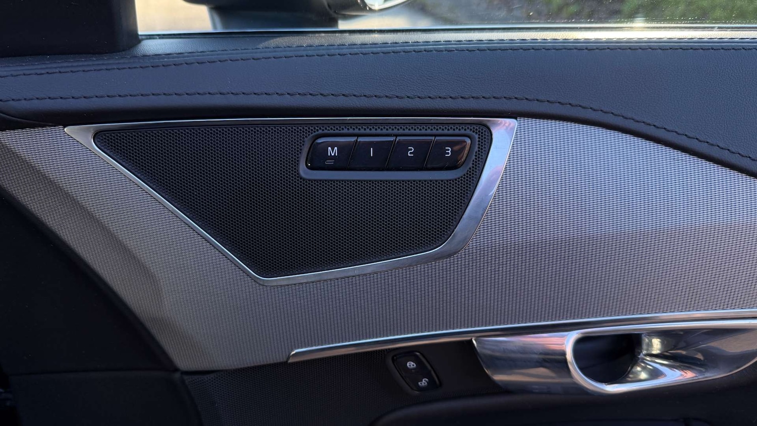 Used Volvo XC90 2015 for sale - 76757117: Photo 33