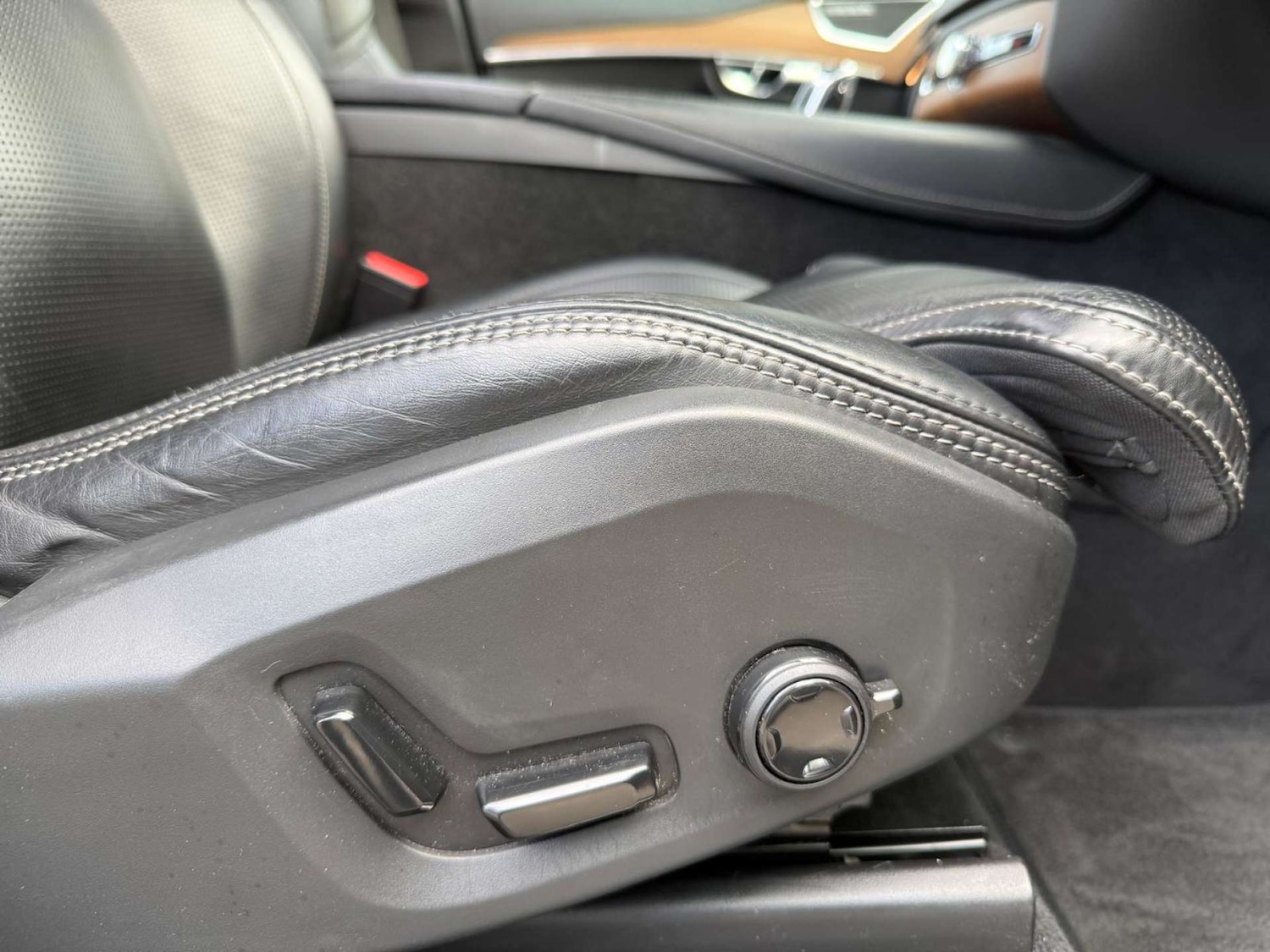 Used Volvo XC90 2019 for sale - 76343769: Photo 39