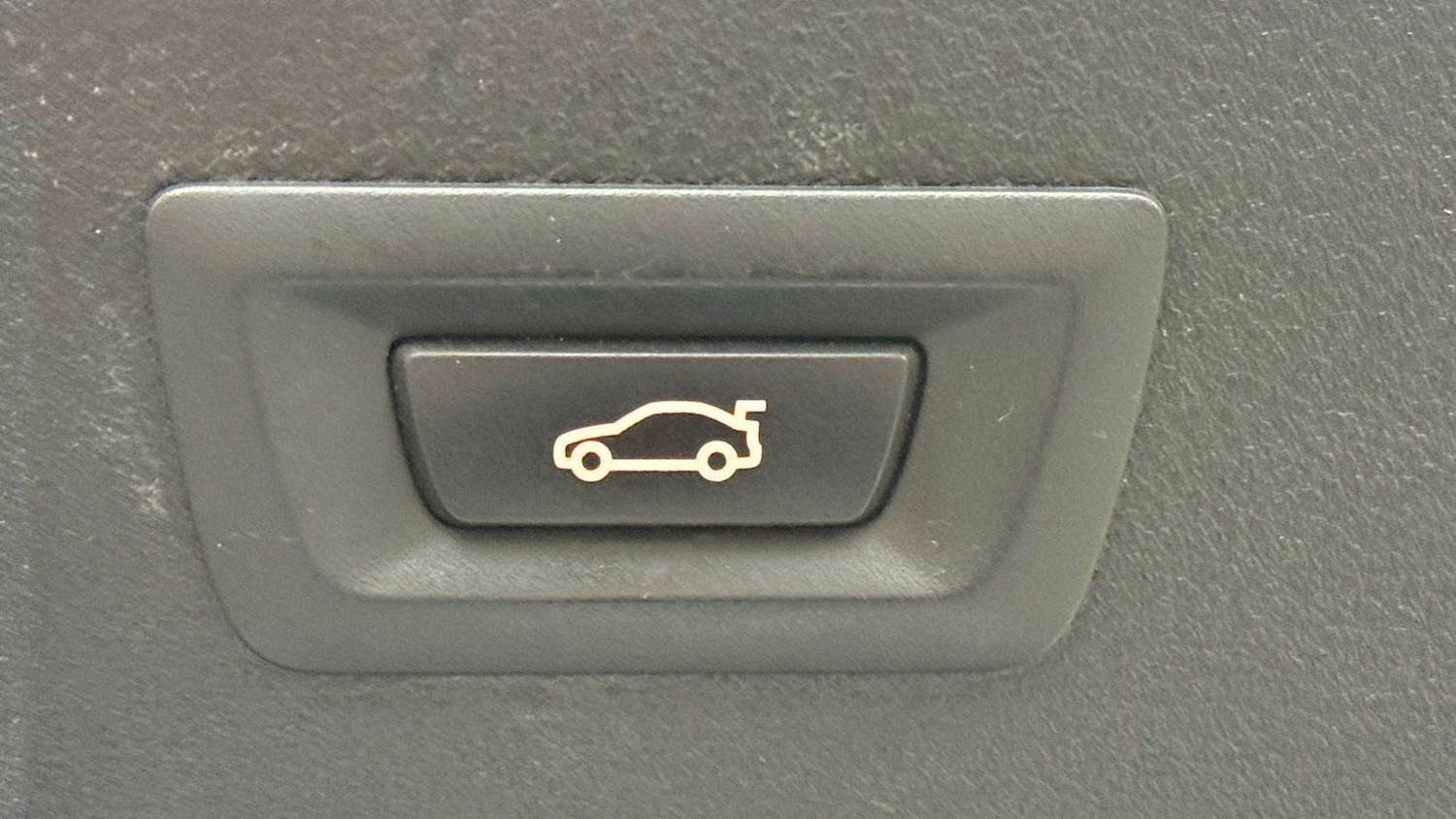 Used BMW X6 2017 for sale - 76892312: Photo 46