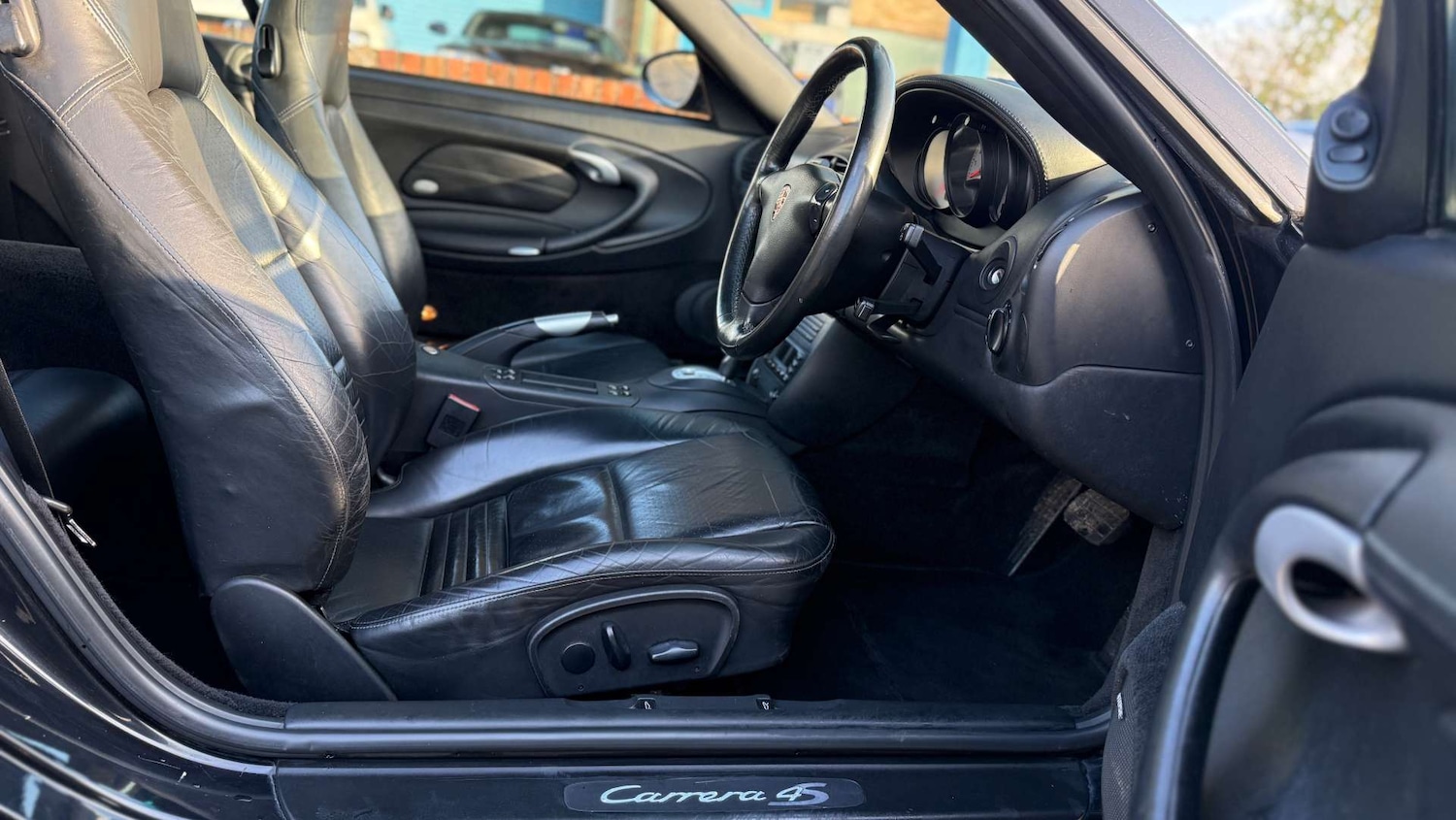 Used Porsche 911 2004 for sale - 76735792: Photo 17