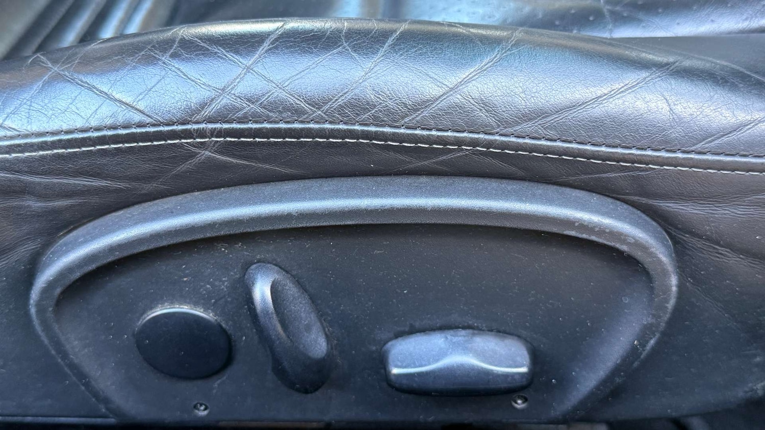 Used Porsche 911 2004 for sale - 76735792: Photo 36