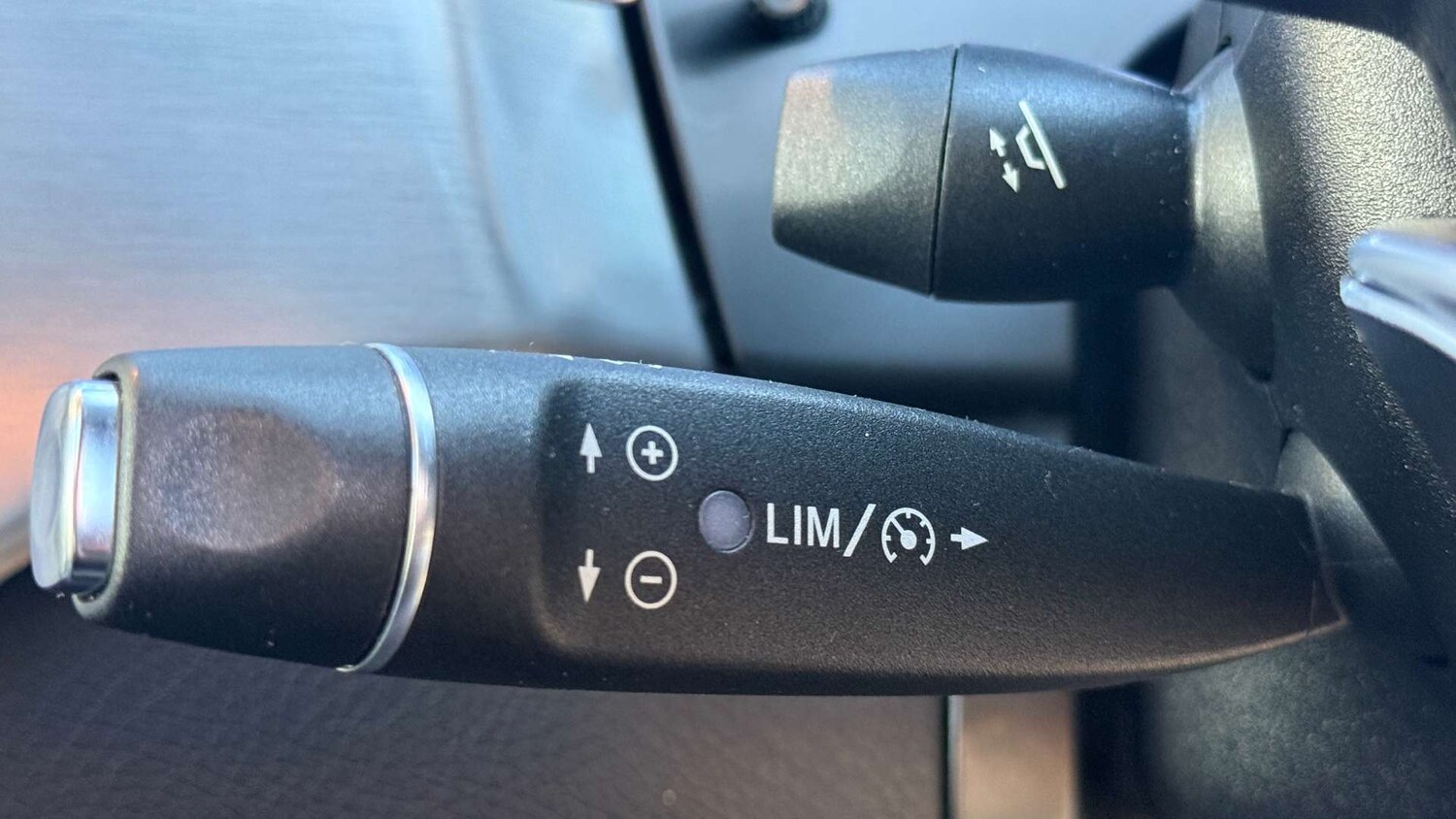 Used Mercedes-Benz GLE 2018 for sale - 76829941: Photo 27