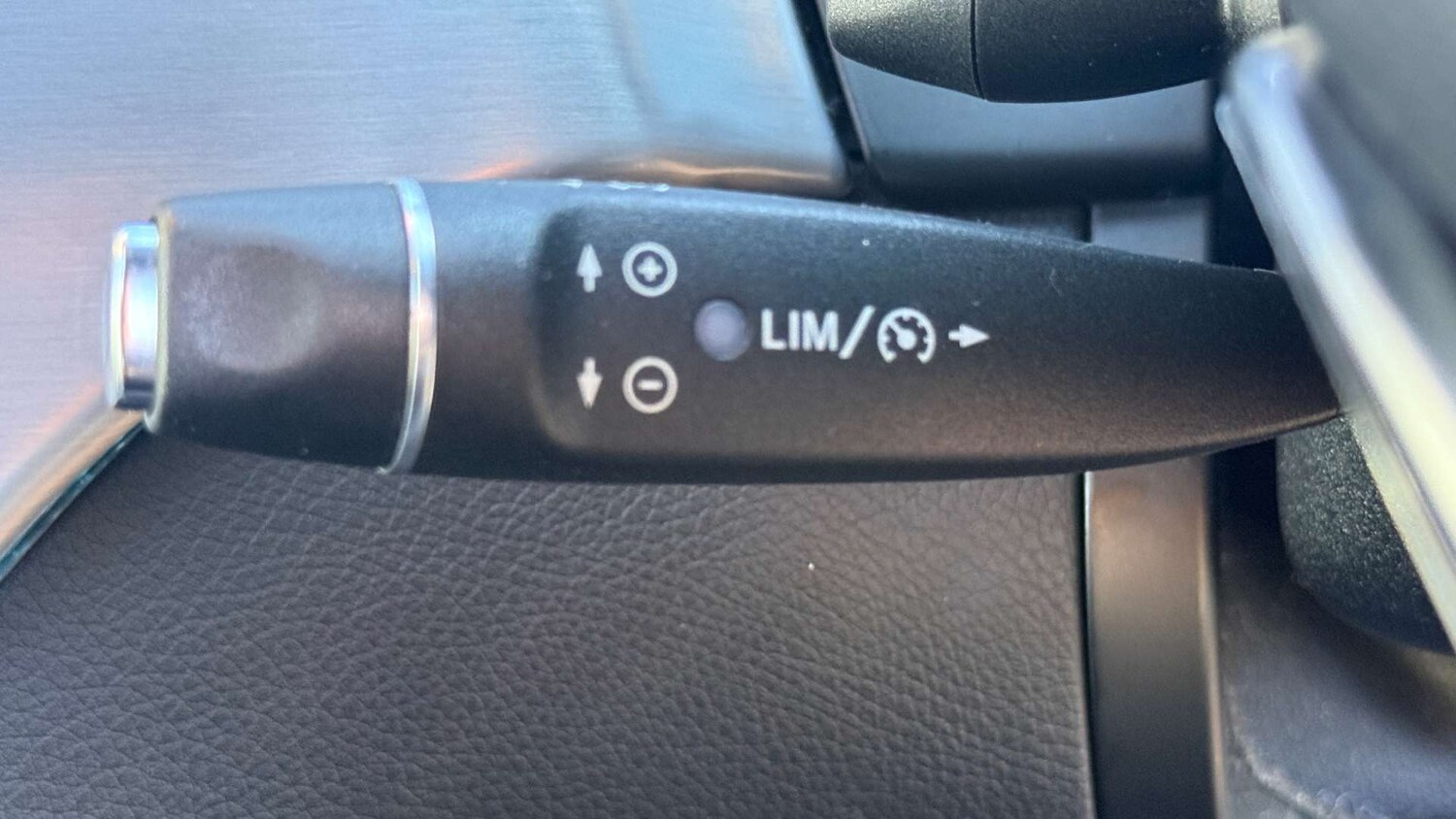 Used Mercedes-Benz GLE 2018 for sale - 76829941: Photo 28