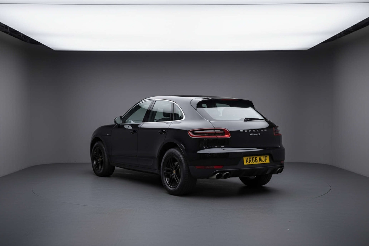 Used Porsche Macan 2016 for sale - 77022631: Photo 3