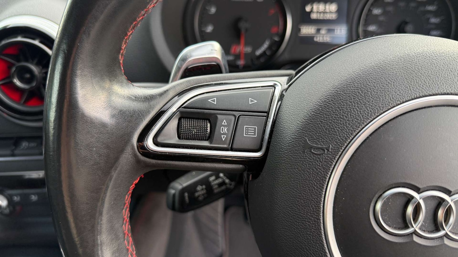 Used Audi RS3 2016 for sale - 76861638: Photo 21