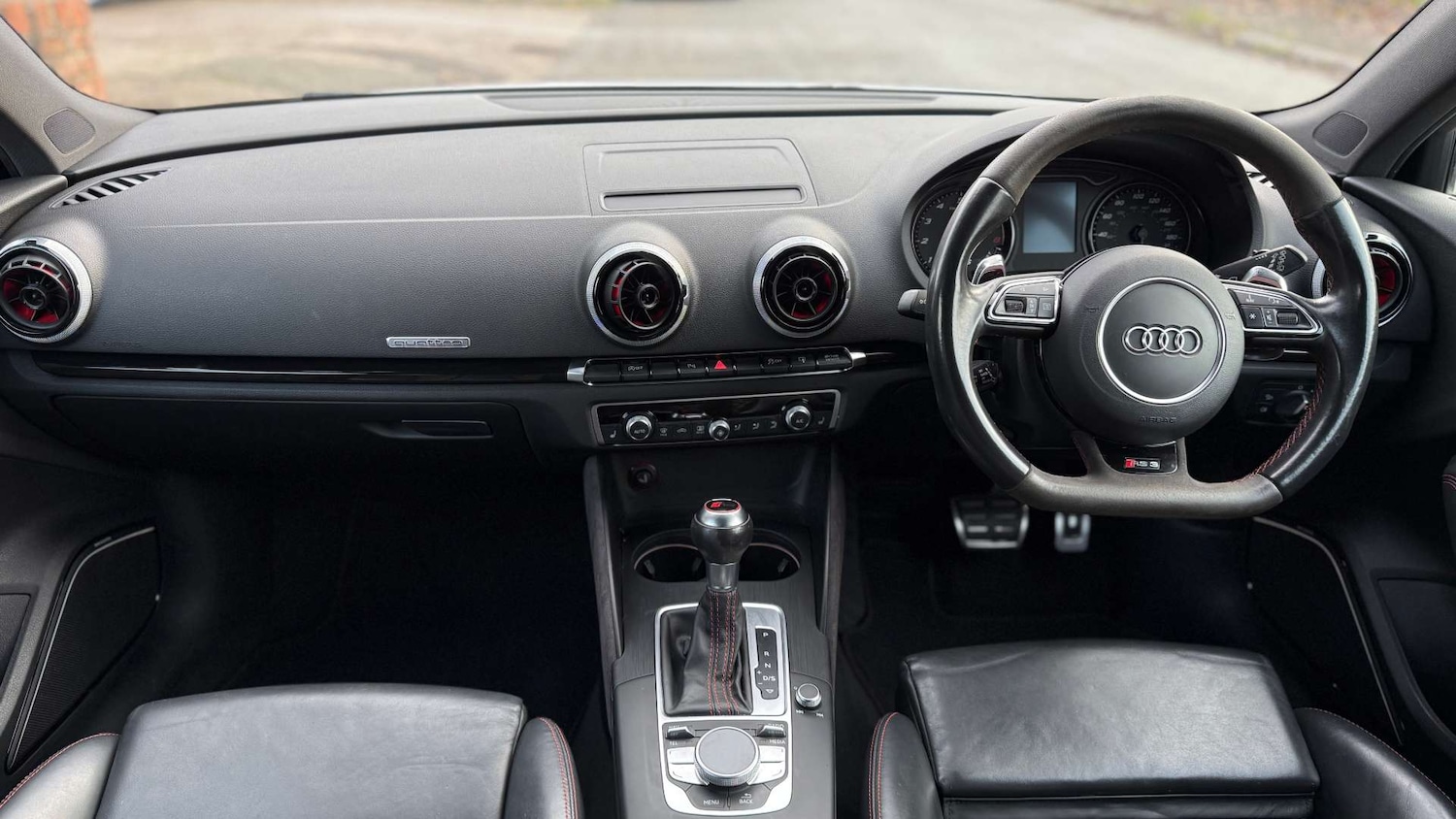 Used Audi RS3 2016 for sale - 76861638: Photo 6