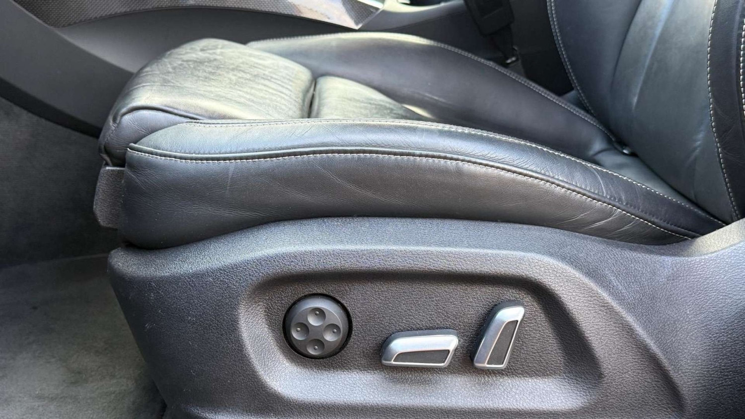 Used Audi Q5 2016 for sale - 76507188: Photo 29