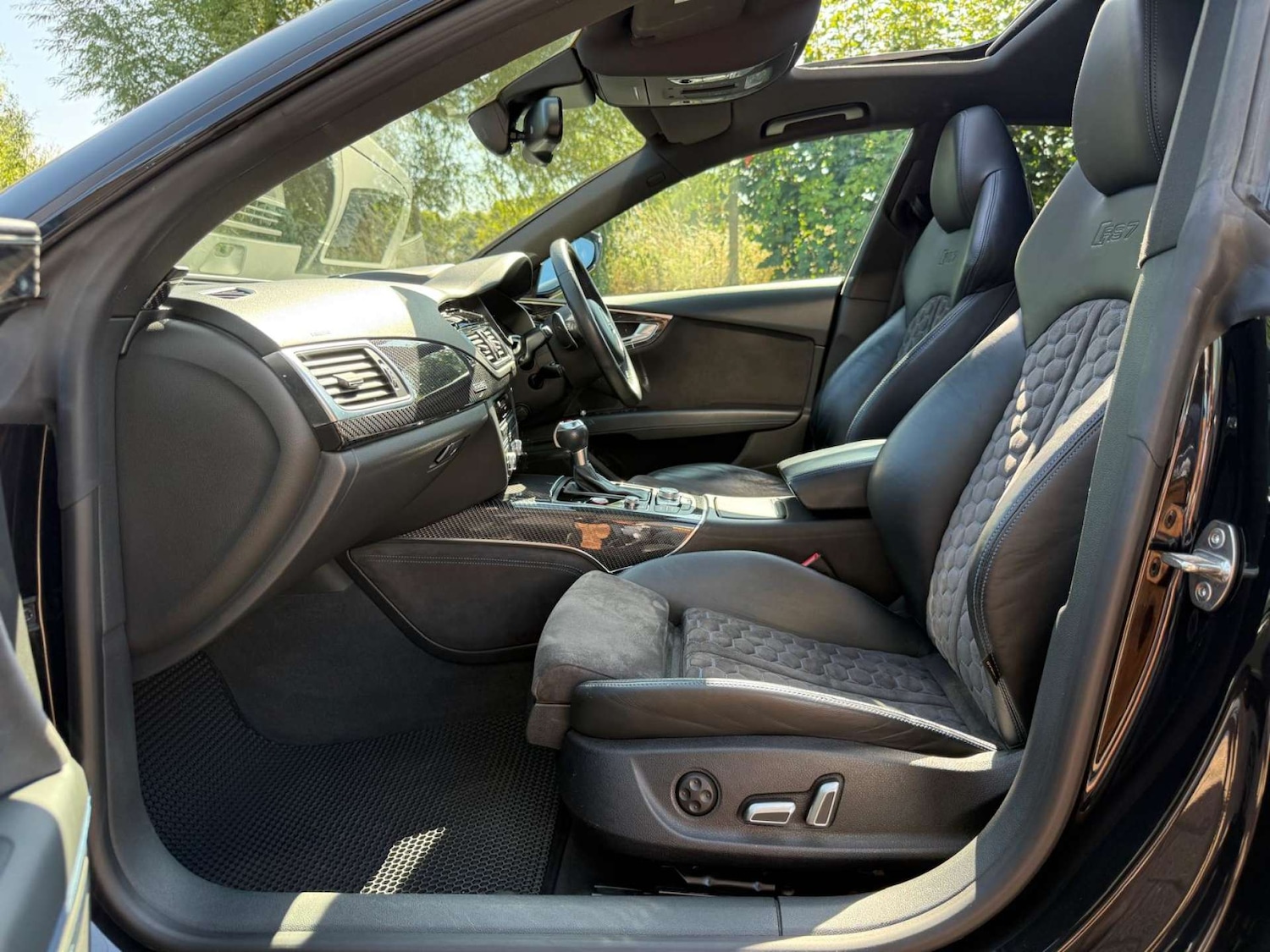 Used Audi RS7 2016 for sale - 76602113: Photo 11