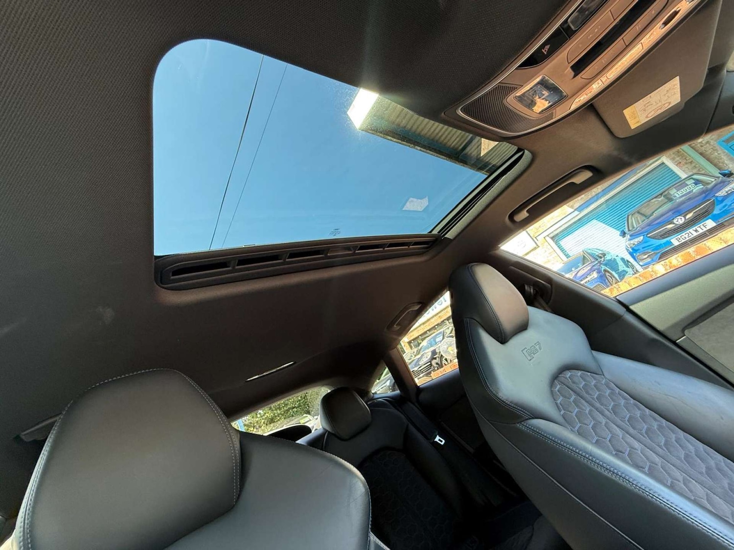 Used Audi RS7 2016 for sale - 76602113: Photo 19