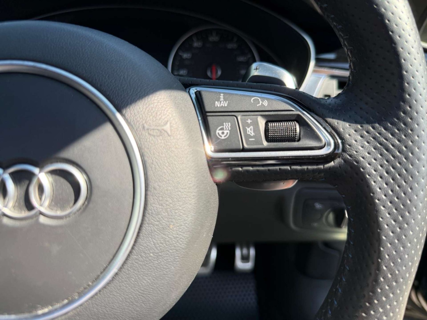 Used Audi RS7 2016 for sale - 76602113: Photo 44