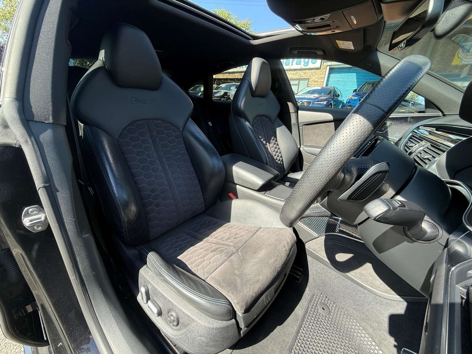 Used Audi RS7 2016 for sale - 76602113: Photo 5