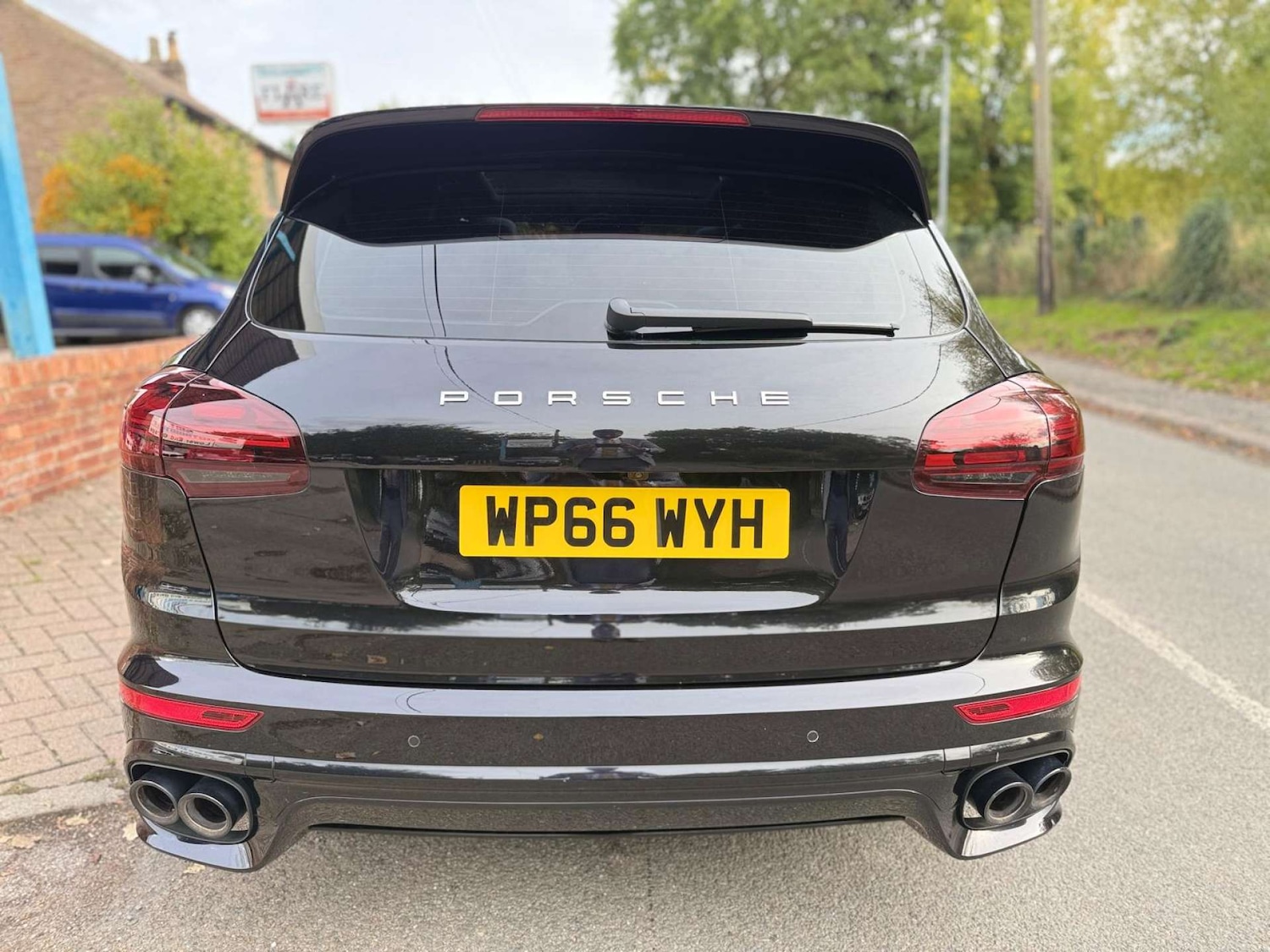 Used Porsche Cayenne 2016 for sale - 76602061: Photo 16