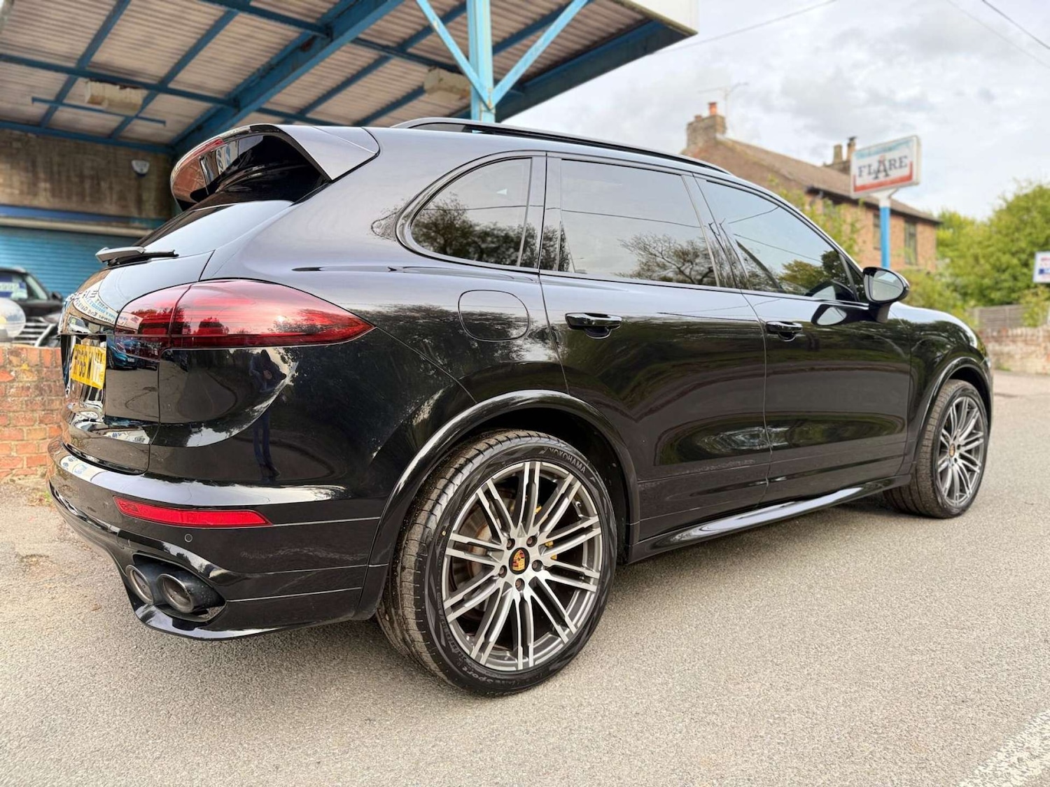 Used Porsche Cayenne 2016 for sale - 76602061: Photo 17