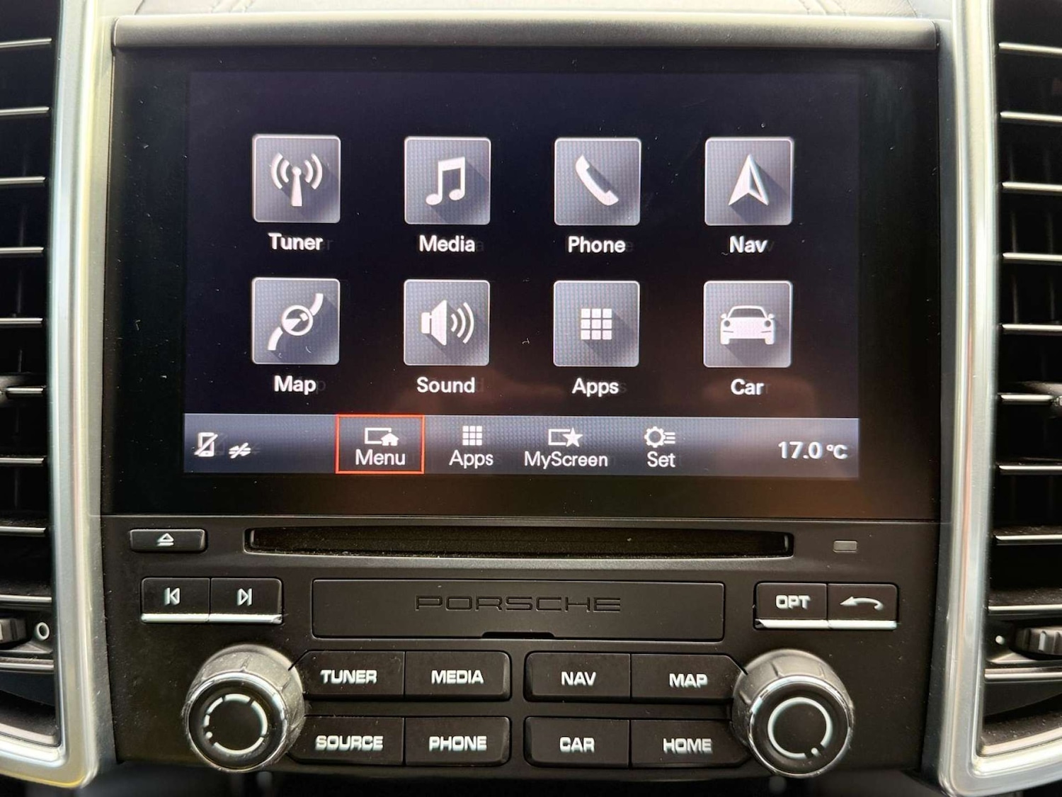 Used Porsche Cayenne 2016 for sale - 76602061: Photo 23