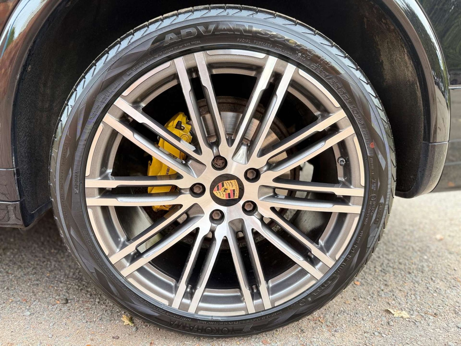 Used Porsche Cayenne 2016 for sale - 76602061: Photo 33